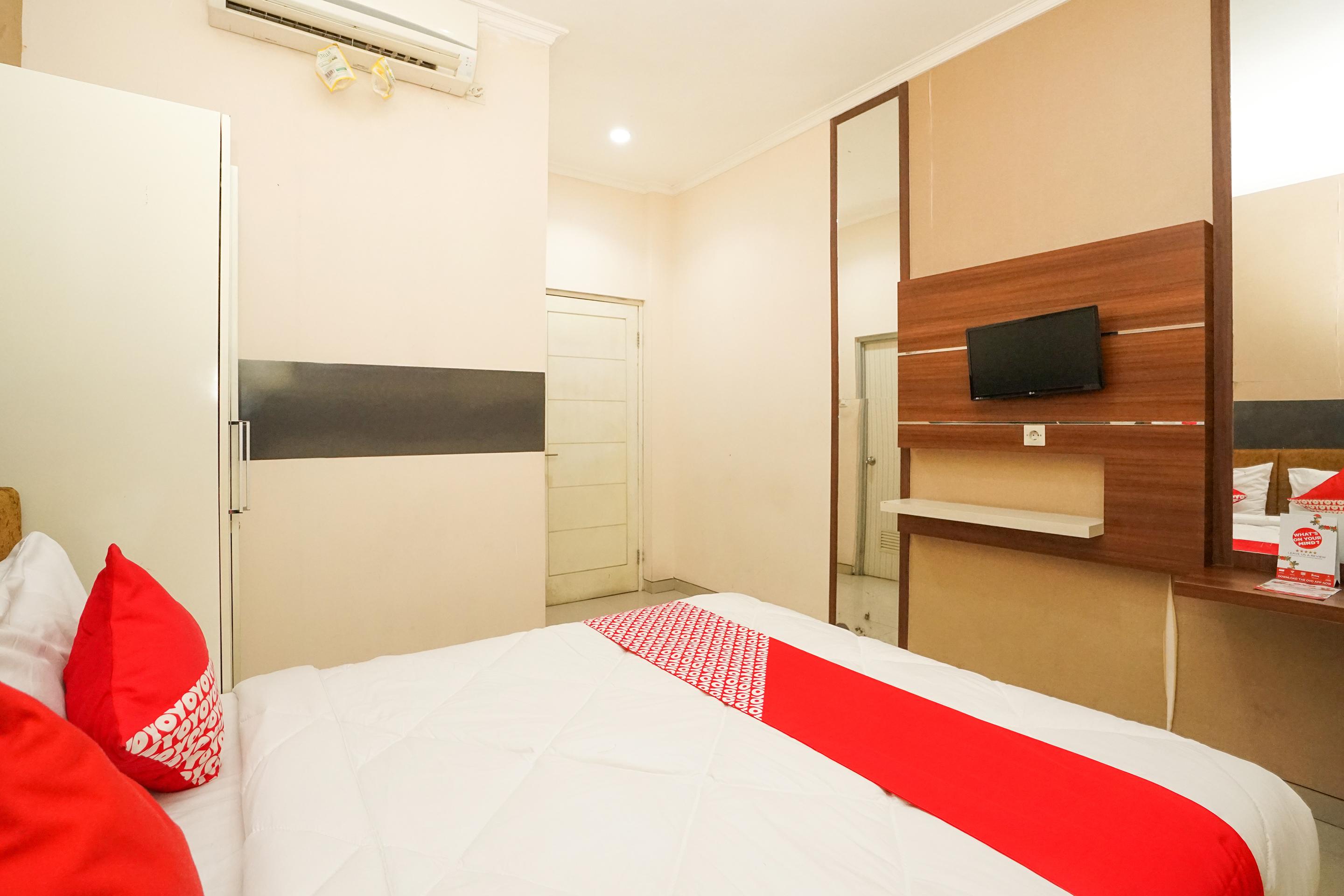Oyo 450 Semampir Near Rsu Premier Kota