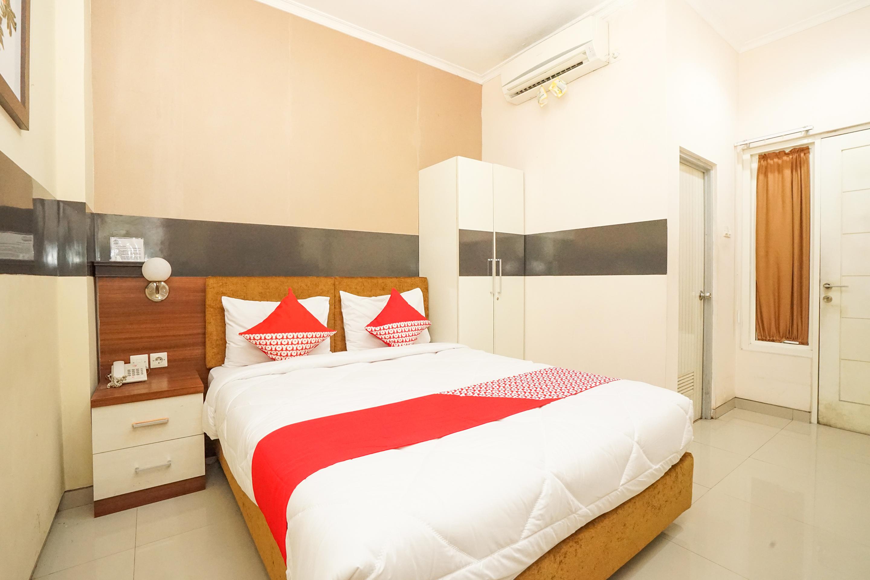 Hotel Oyo 450 Semampir Near Rsu Premier Kota 3*